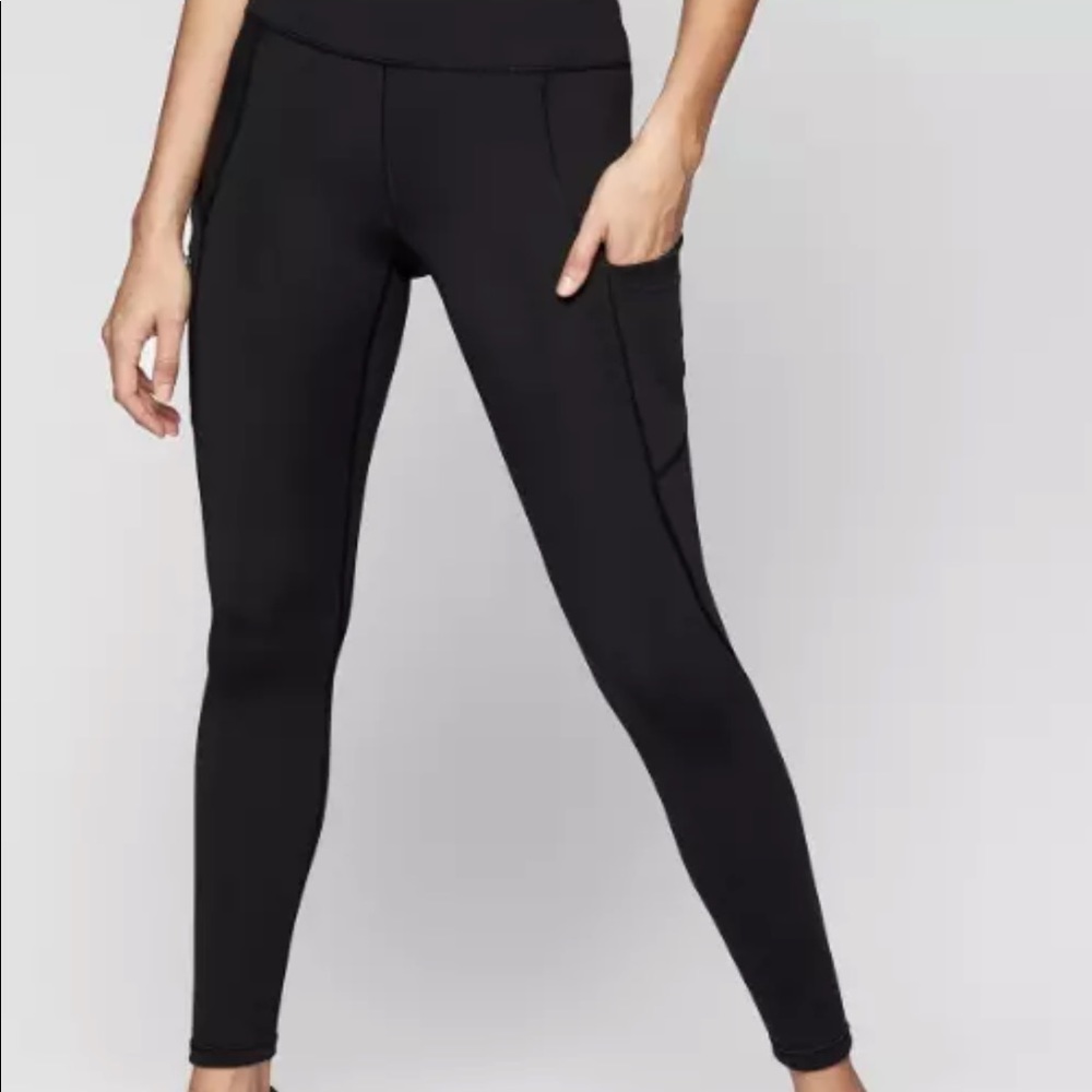 NEW! $89 Athleta Up for Anything 7/8 tight Capri